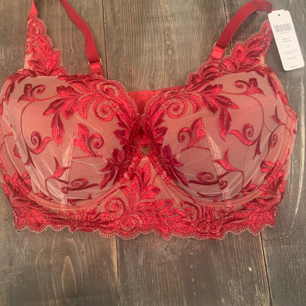 Some red lace bra